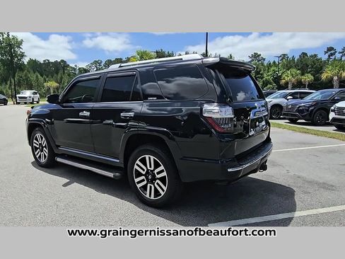 Used 2018 Toyota 4Runner Limited AWD/4WD image 20