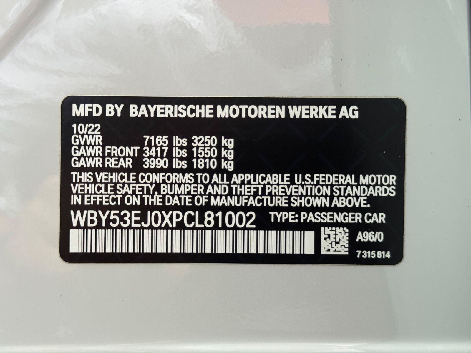 Used 2023 BMW i7 xDrive60 w/ Executive Package 2 AWD/4WD image 55