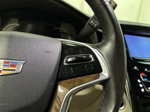 Used 2019 Cadillac Escalade Luxury AWD/4WD image 43