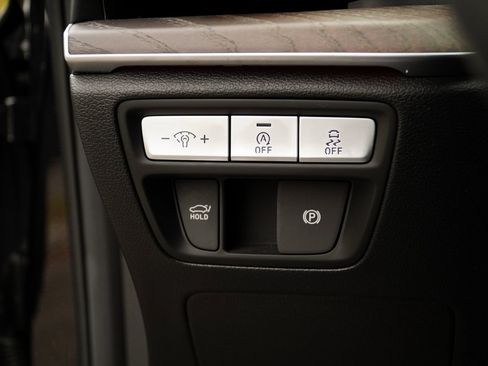 Used 2023 Genesis G80 2.5T w/ Advanced Package image 26