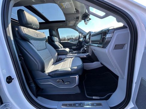 Used 2022 Ford F150 Limited image 23