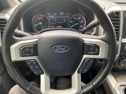 Used 2019 Ford F250 Lariat w/ Lariat Ultimate Package AWD/4WD image 18