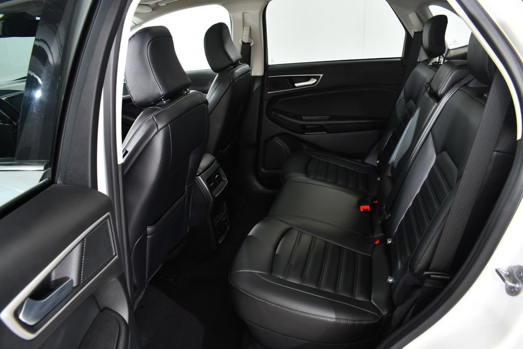 Used 2023 Ford Edge SEL w/ Convenience Package AWD/4WD image 16