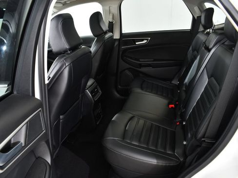 Used 2023 Ford Edge SEL w/ Convenience Package AWD/4WD image 16