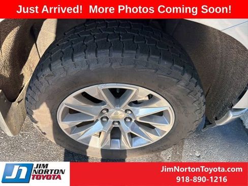Used 2021 Chevrolet Silverado 1500 LTZ AWD/4WD image 10