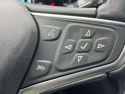 Certified 2018 Chevrolet Equinox Premier image 23