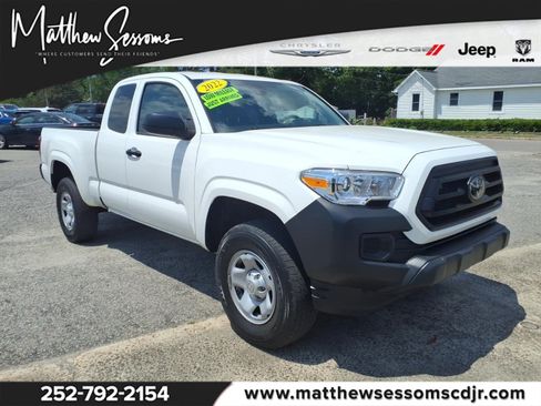 Used 2022 Toyota Tacoma SR RWD image 1