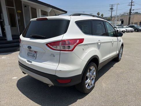 Used 2015 Ford Escape SE w/ Equipment Group 201A AWD/4WD image 7