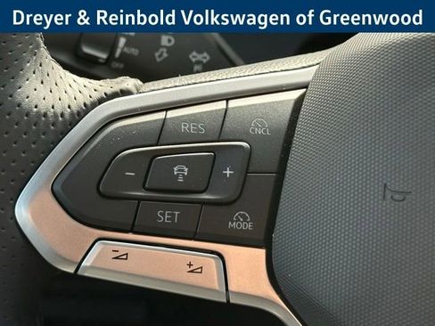 New 2026 Volkswagen Tiguan SE R-Line AWD/4WD image 14