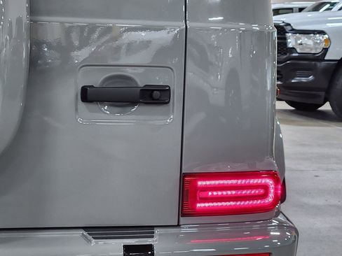 Used 2025 Mercedes-Benz G 580 w/ EQ Technology image 22