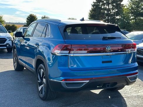 Used 2024 Volkswagen Atlas Cross Sport SEL image 5