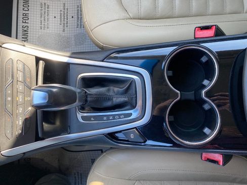 Used 2015 Ford Edge SEL w/ Equipment Group 201A image 18