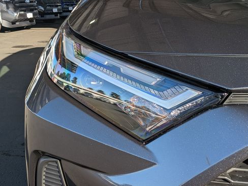 New 2025 Toyota RAV4 LE image 7