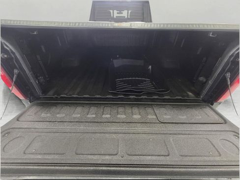 Used 2021 Chevrolet Silverado 2500 High Country w/ Z71 Off-Road Package image 15