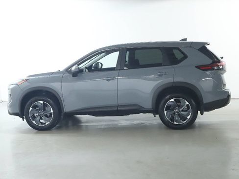 Certified 2026 Nissan Rogue SV w/ Cold Weather Package AWD/4WD image 38