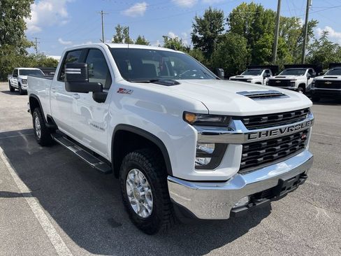 Used 2023 Chevrolet Silverado 2500 LT w/ Convenience Package AWD/4WD image 13