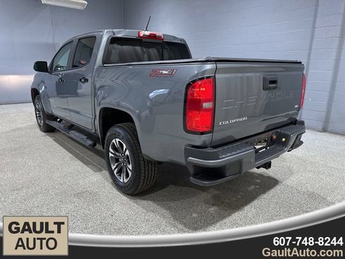 Used 2021 Chevrolet Colorado Z71 AWD/4WD image 6