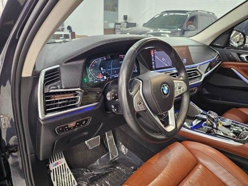 Used 2019 BMW X7 xDrive50i w/ Premium Package AWD/4WD image 12