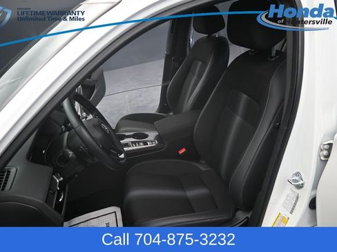 Used 2023 Honda Civic Sport image 18