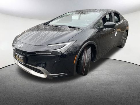 New 2026 Toyota Prius Plug-In Hybrid image 6