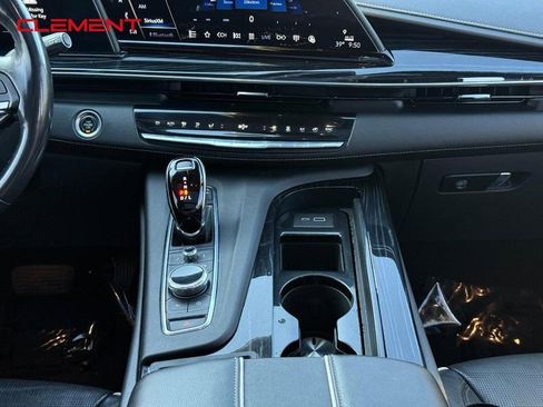 Used 2021 Cadillac Escalade ESV Sport w/ Driver Assist Tech Package image 17