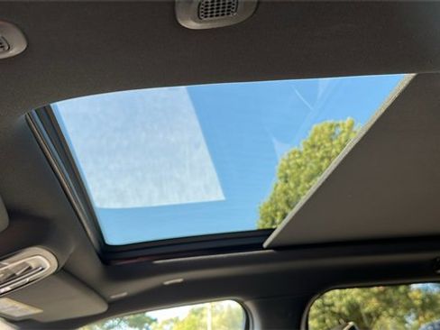 Used 2023 RAM 1500 Limited w/ Body Color Bumper Group image 13