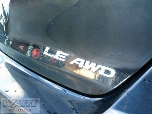 Used 2015 Toyota Venza LE image 7