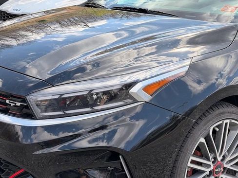 Used 2023 Kia Forte GT image 4