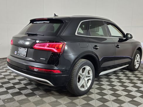 Used 2019 Audi Q5 2.0T Premium w/ Convenience Package AWD/4WD image 7
