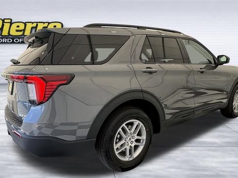 New 2026 Ford Explorer Active AWD/4WD image 7