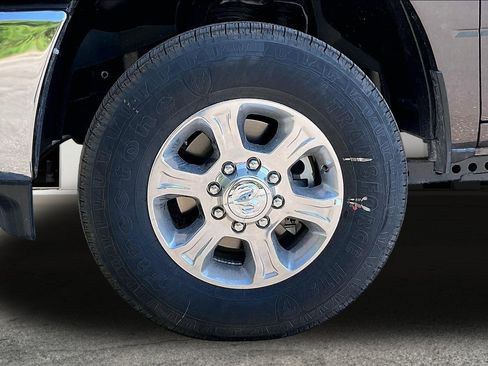 New 2026 RAM 3500 Big Horn AWD/4WD image 12