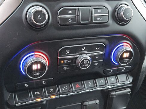 Used 2020 Chevrolet Silverado 1500 RST w/ All-Star Edition image 26