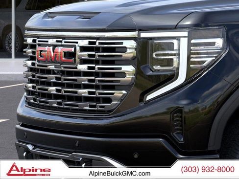 New 2026 GMC Sierra 1500 Denali w/ Denali Reserve Package AWD/4WD image 13