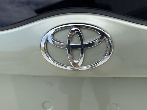 Used 2009 Toyota Prius w/ Pkg 6 FWD image 52
