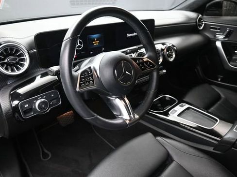 Used 2025 Mercedes-Benz CLA 250 image 17