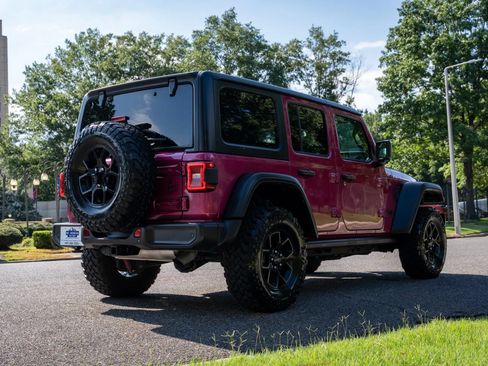 Used 2024 Jeep Wrangler Unlimited Sport AWD/4WD image 5