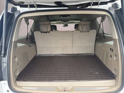 Used 2017 GMC Yukon XL SLT w/ Open Road Package image 16