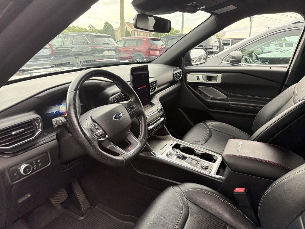 Used 2020 Ford Explorer ST w/ Premium Technology Package AWD/4WD image 23