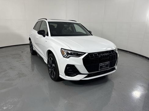 Used 2025 Audi Q3 2.0T Premium Plus w/ Premium Plus Package image 3