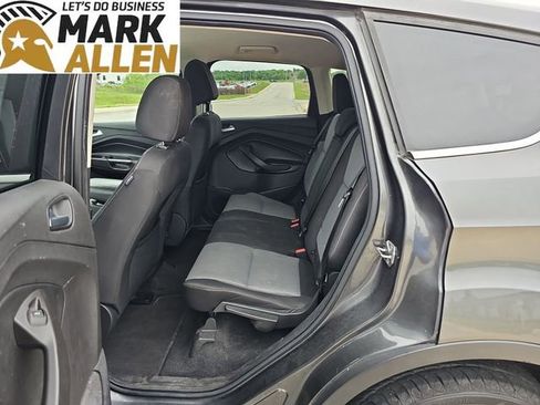 Used 2017 Ford Escape SE FWD image 24