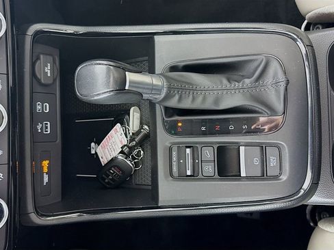 Certified 2023 Honda CR-V EX-L image 16