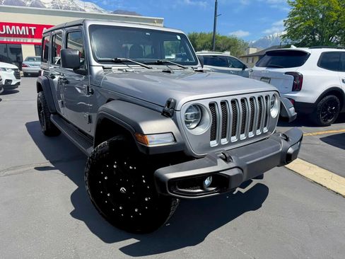 Used 2019 Jeep Wrangler Unlimited Sport S AWD/4WD image 2