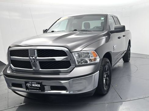 Used 2024 RAM 1500 Classic SLT RWD image 3