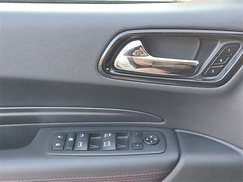 Used 2024 Dodge Durango GT image 29