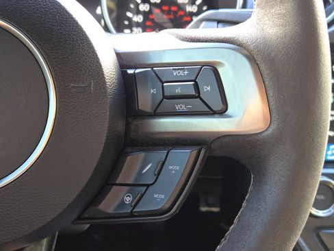 Used 2017 Ford Mustang Shelby GT350 w/ Electronics Package image 29