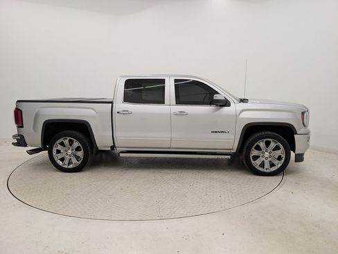 Used 2018 GMC Sierra 1500 Denali w/ Denali Ultimate Package image 8