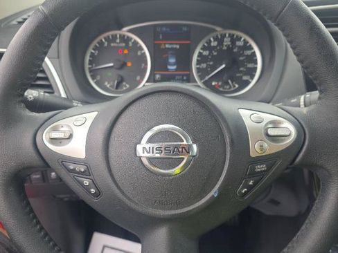 Used 2019 Nissan Sentra SR FWD image 8