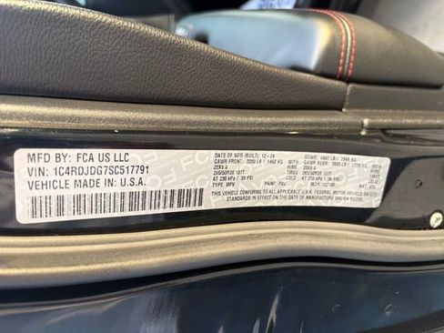 Used 2025 Dodge Durango GT image 30