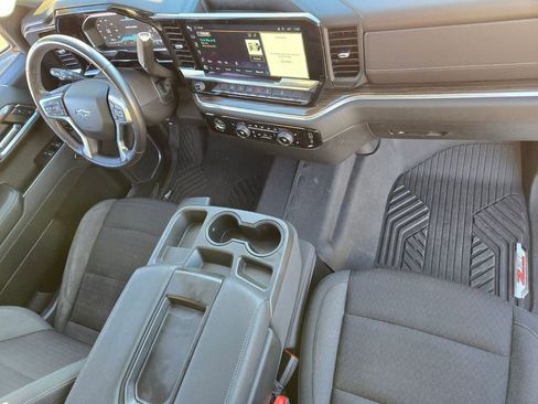 Used 2022 Chevrolet Silverado 1500 RST image 15