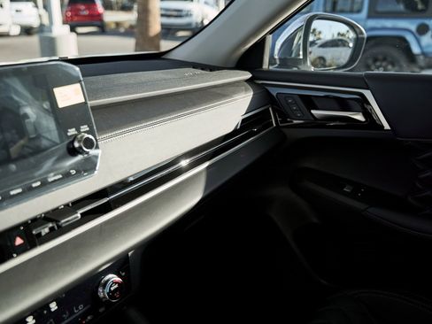 New 2025 Mitsubishi Outlander SEL image 58